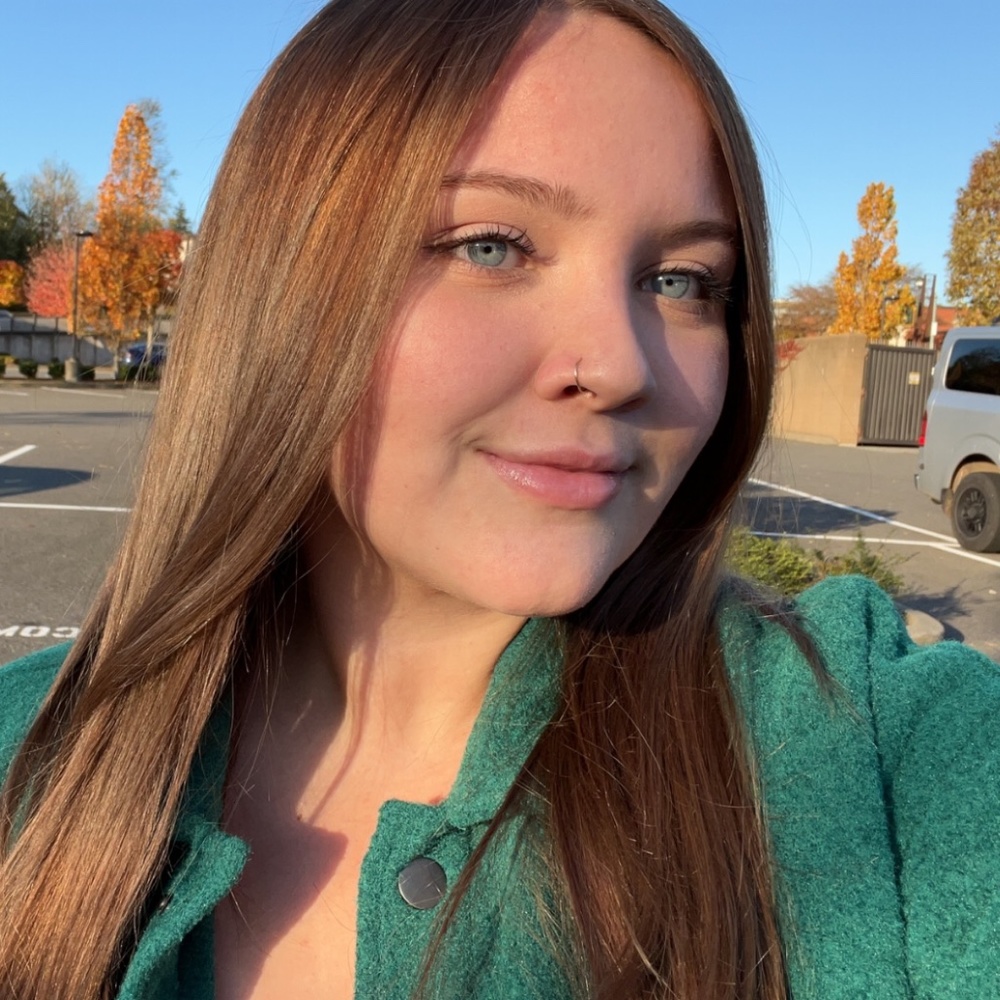 Meet your Posher, Bella